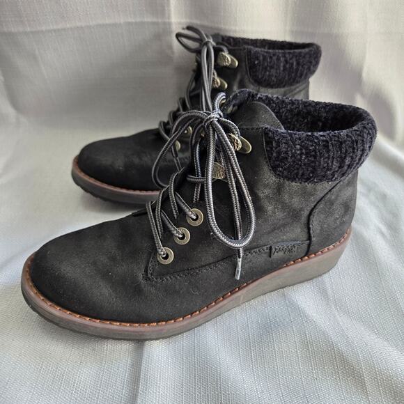 Blowfish Malibu Comet Lace Up Black Bootie Woman's Size 8.5 - Picture 2 of 8